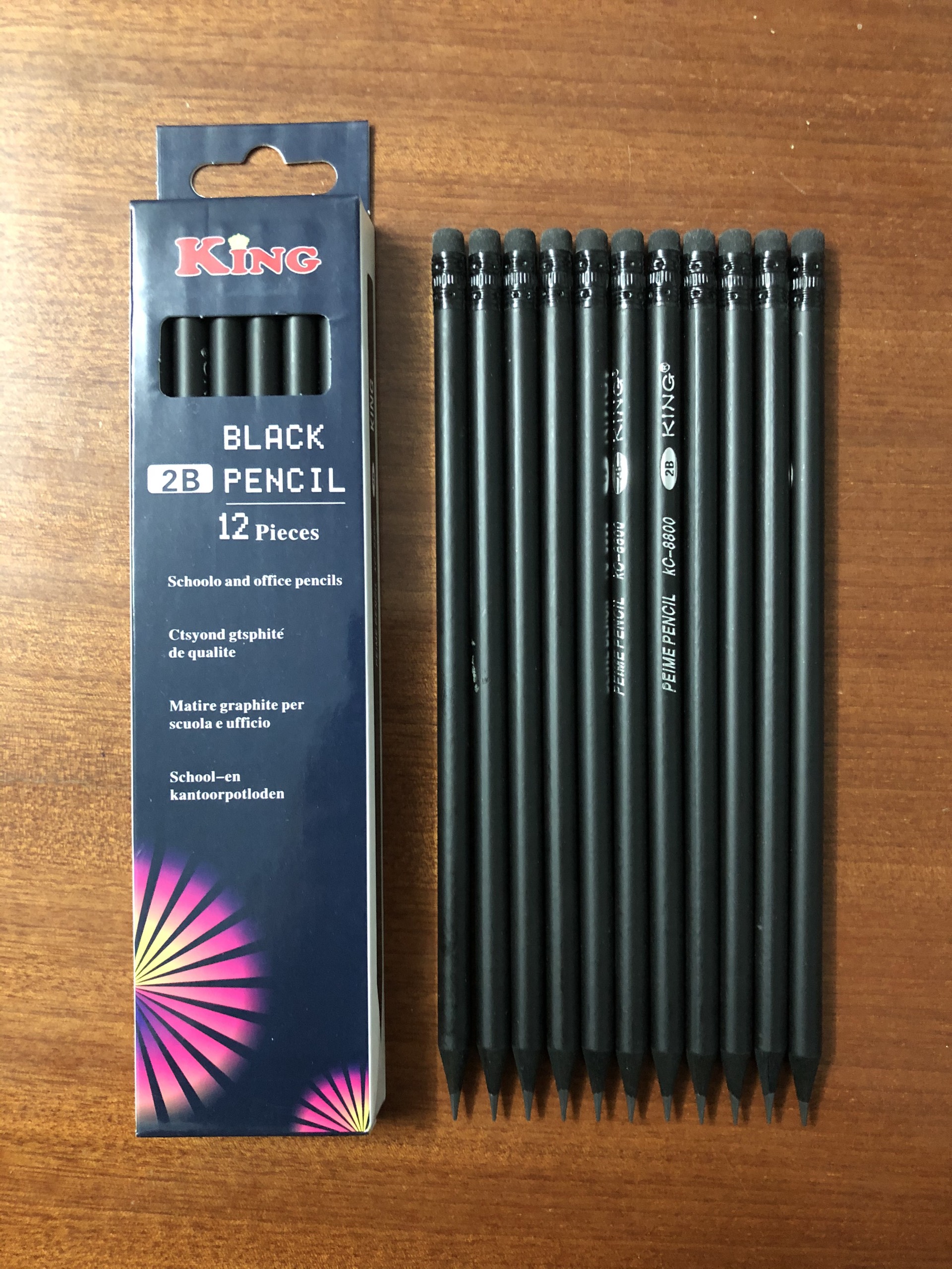 Hộp 12 cây viết chì thân đen k8800