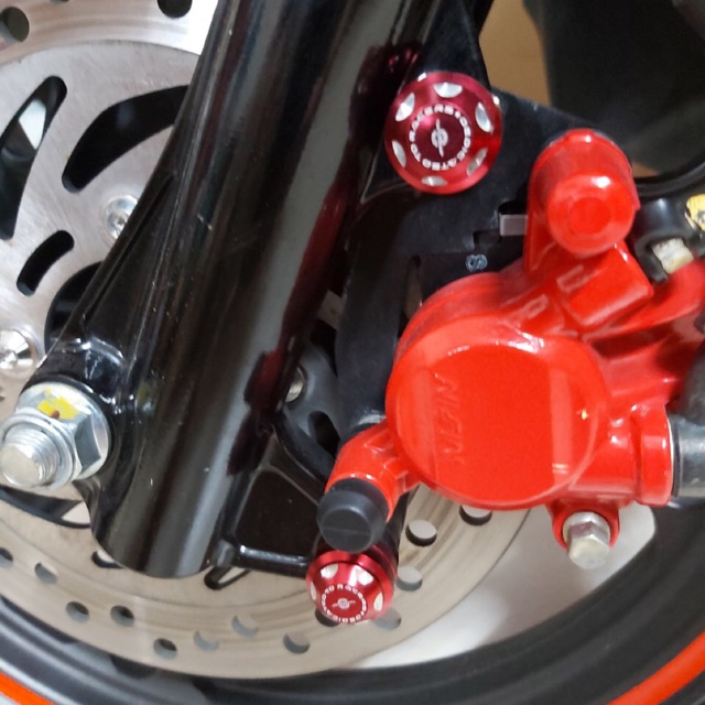 [HCM]BỘ 2 ỐC NẮP CHỐNG TRỘM HEO DẦU Thuỷ Tiên Racing