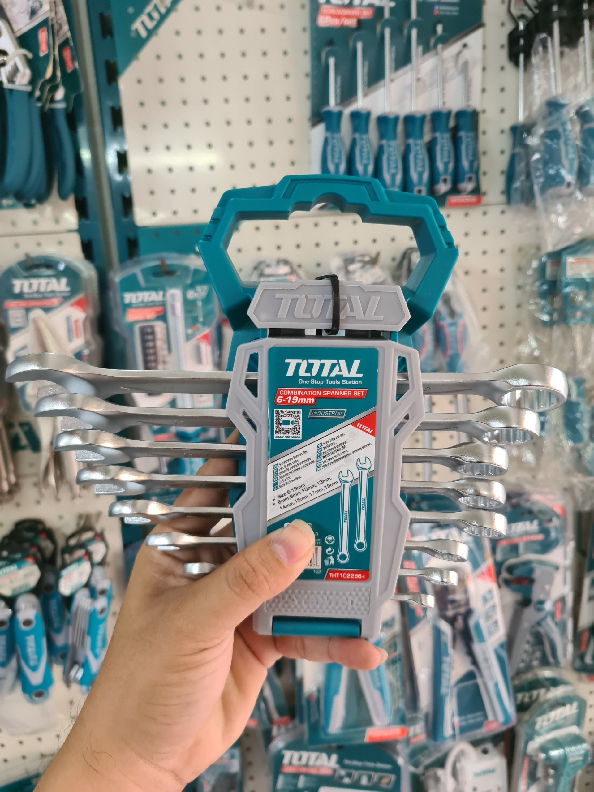 Tht102286-i 6-19mm bộ cờ lê vòng miệng 8 chi tiết total