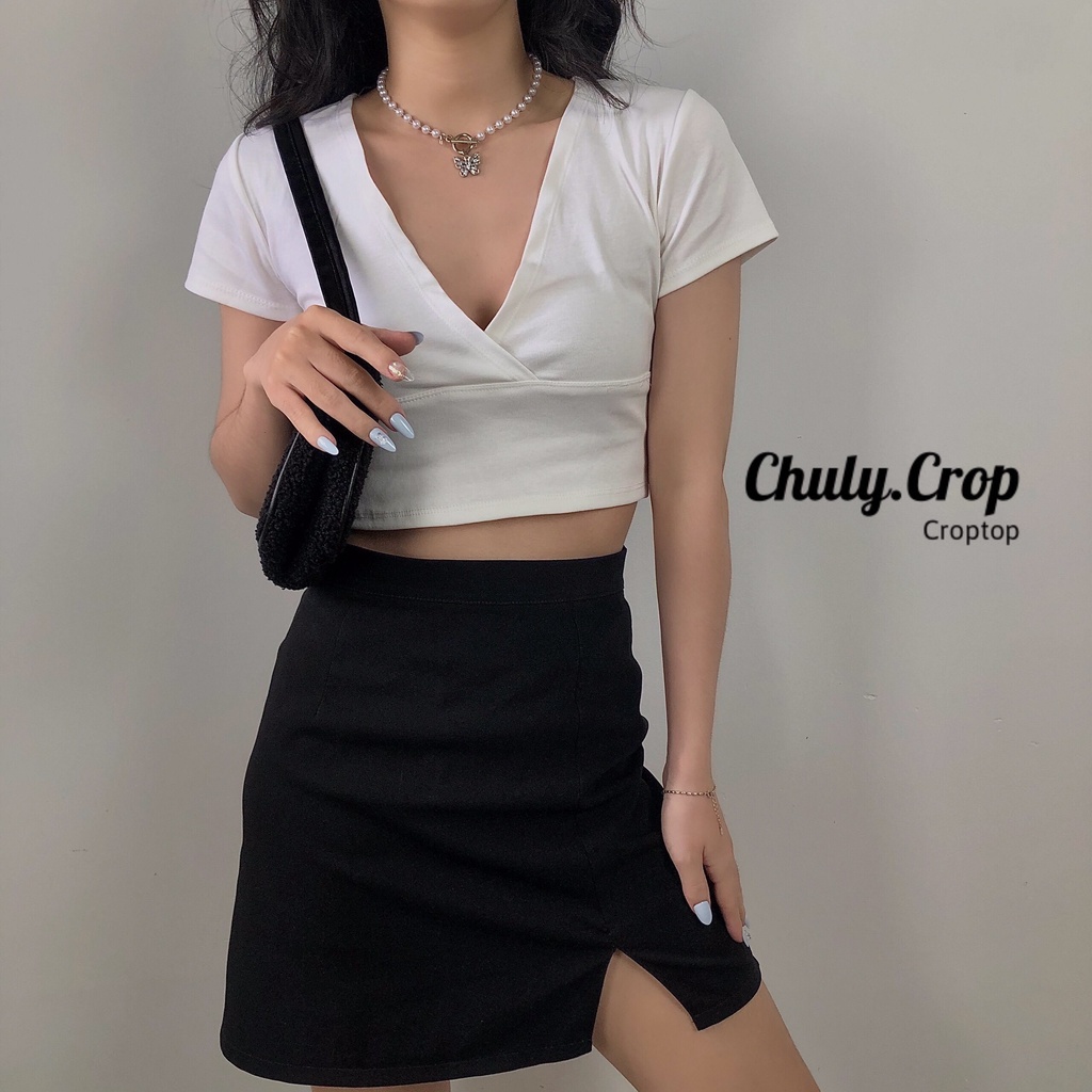 Áo Croptop Cổ V Xẻ Ngực Sexy Basic Đen Và Trắng