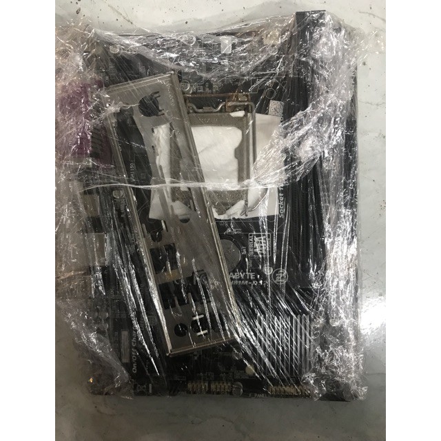 Mainboard H61 Gigabyte Tem  (Msi H61)