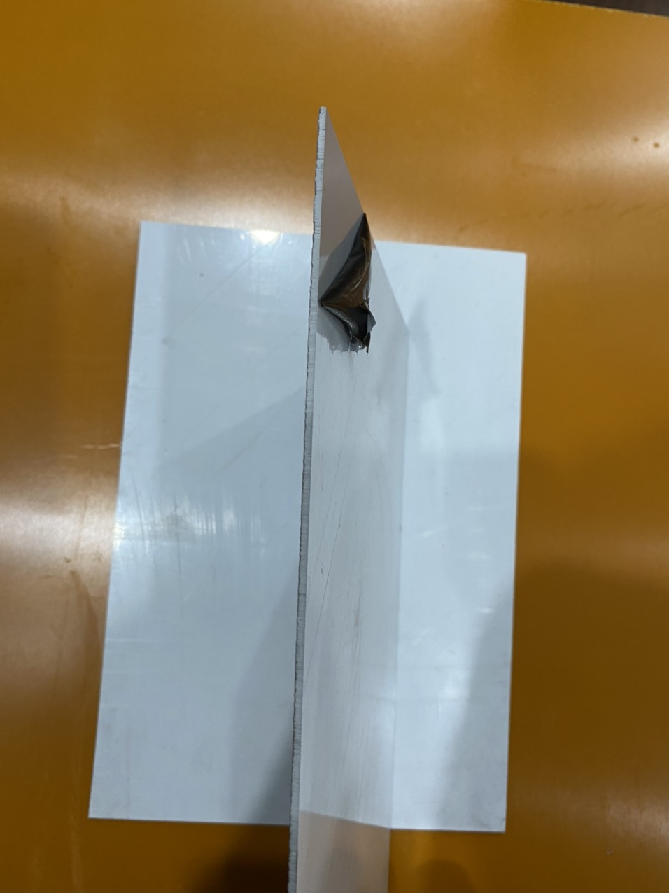 Tấm nhựa phẳng PVC dày 2mm (có nhiều kích thước)