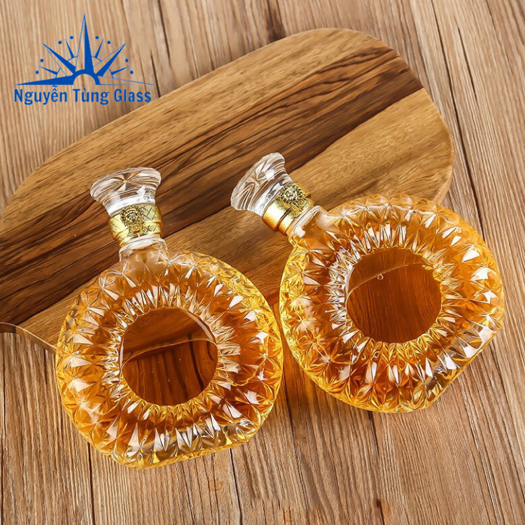 Chai đựng rưou thủy tinh XO 500ml CÓ TEM