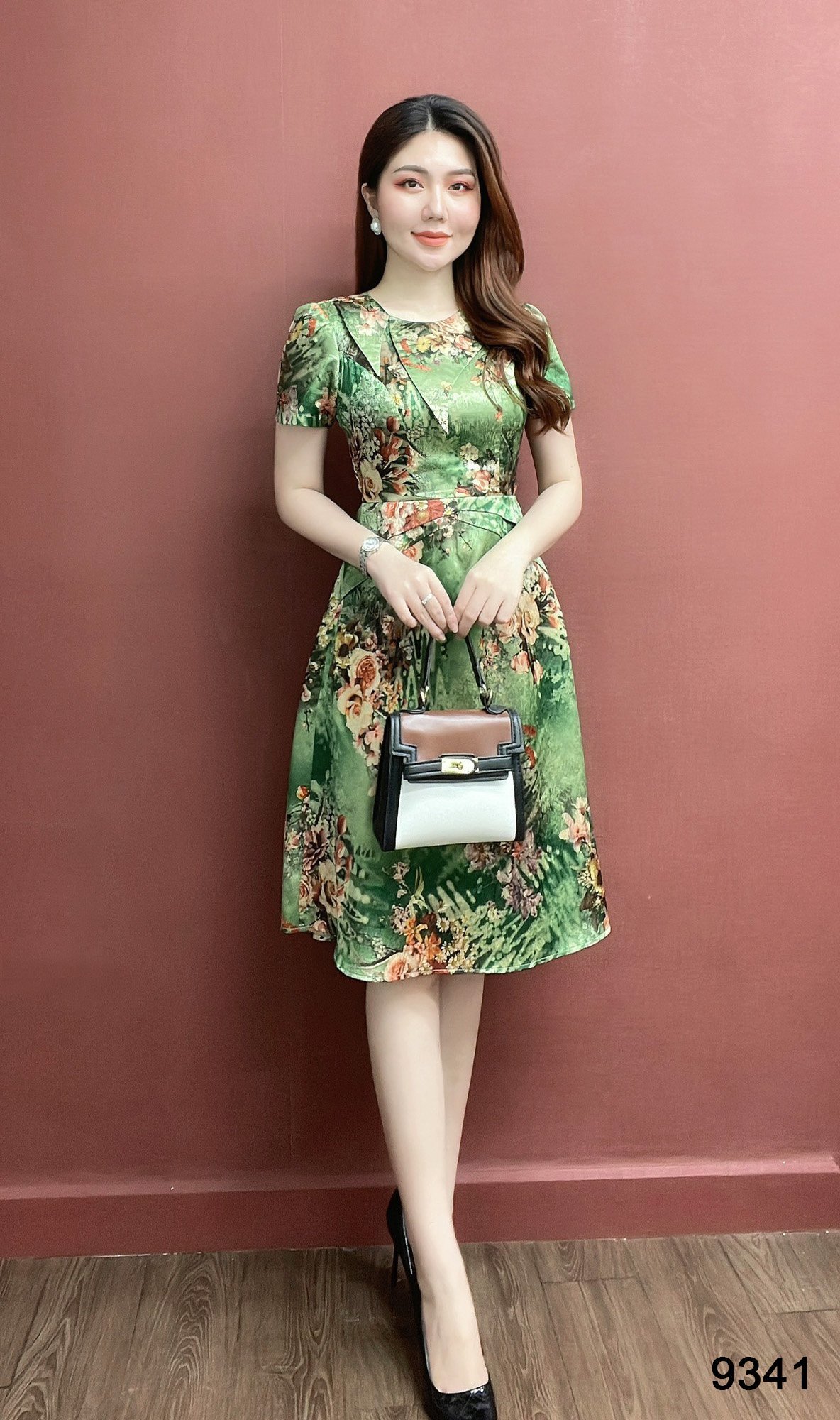 Đầm EMY EM9341 Xoè LVP Xanh
