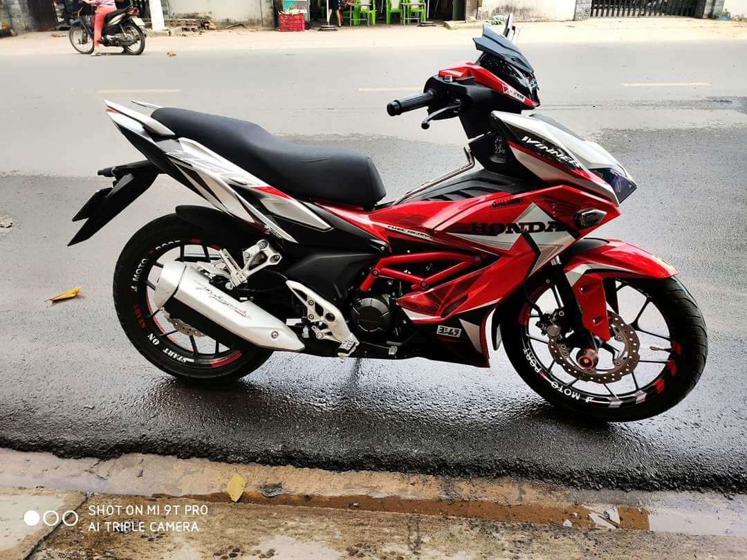 Tem trùm xe máy WINNER X đỏ trắng đẹp - chế tem xe máy WINNER X thiết kế theo yêu cầu - Tem xe máy WINNER X rẻ đẹp và chất