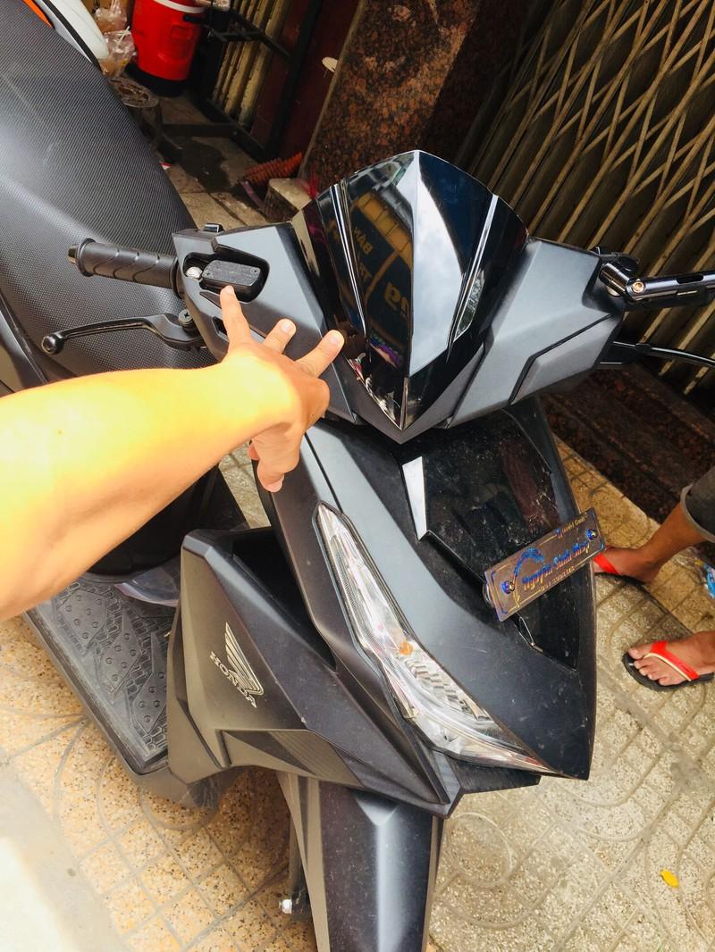 chắn gió Vario 125-150 21018