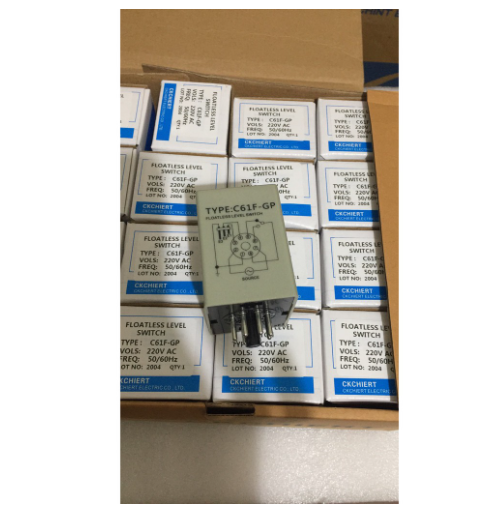 Rơ le mức nước relay mực nước CKC C61F-GP (bao gồm cả đế)