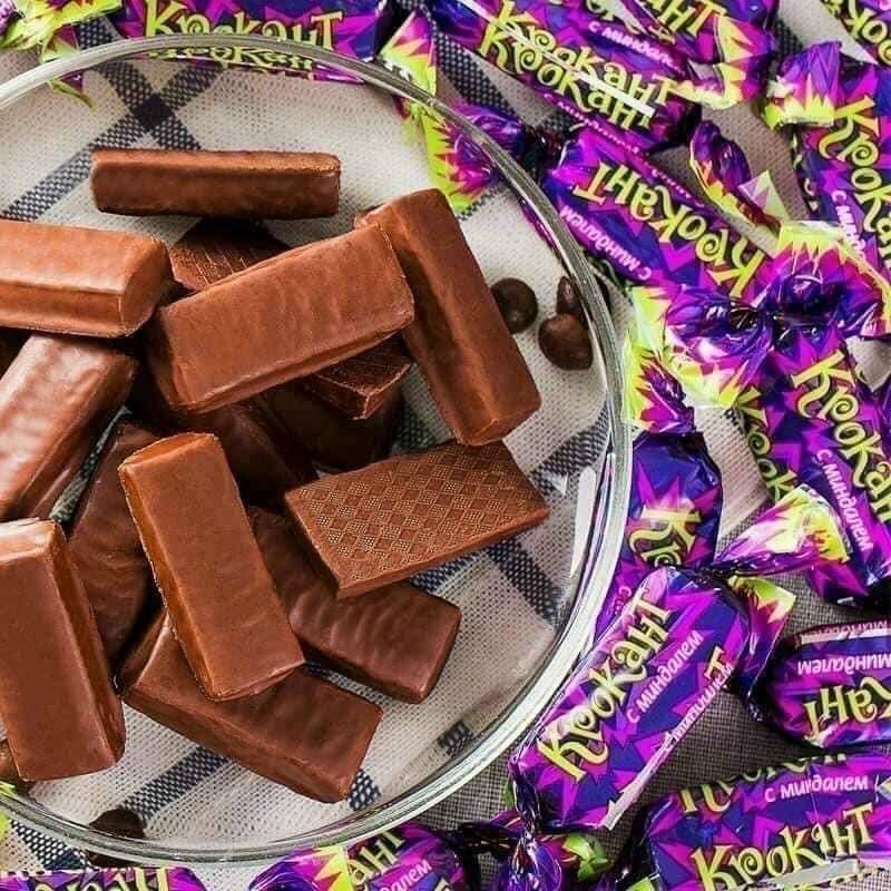 kẹo tím krokant socola hạnh nhân nga 500G
