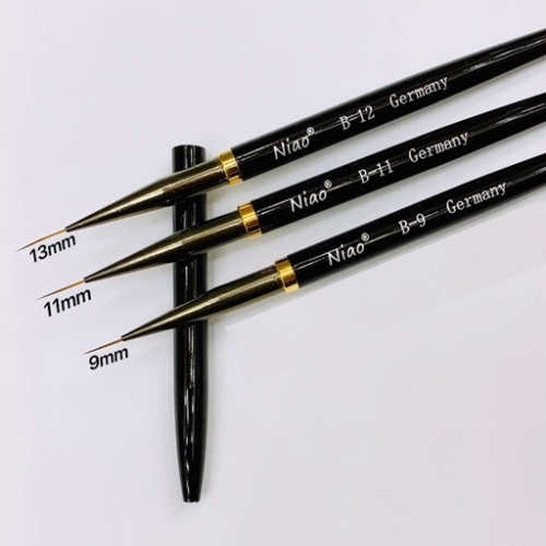 Cọ nét cán đen siêu đẹp 11mm