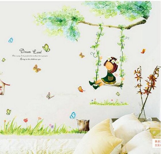 DECAL DÁN TƯỜNG CÔ BÉ XÍCH ĐU
