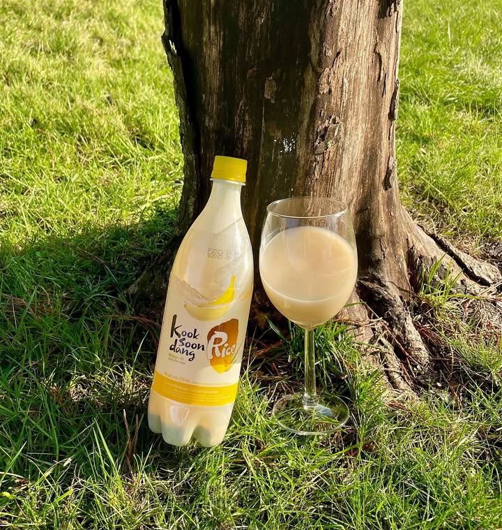 Nước gạo lên men Kook Soon Dang vị chuối 750ml
