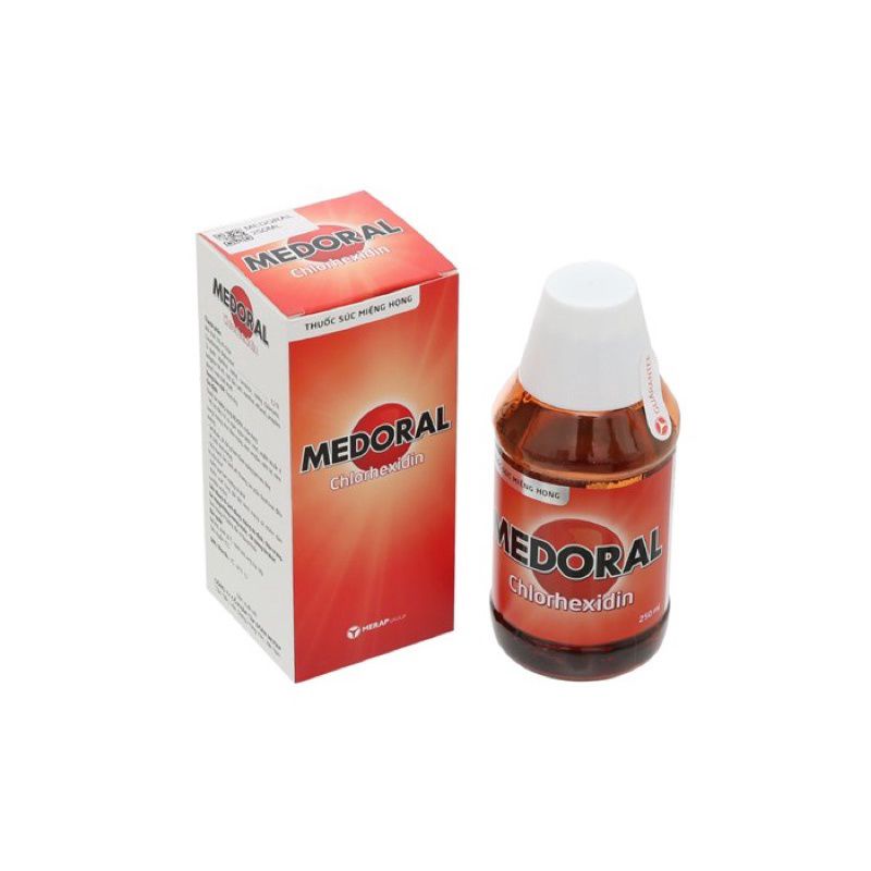 NƯỚC XÚC HỌNG MEDORAL ( CHLORHEXIDIN)