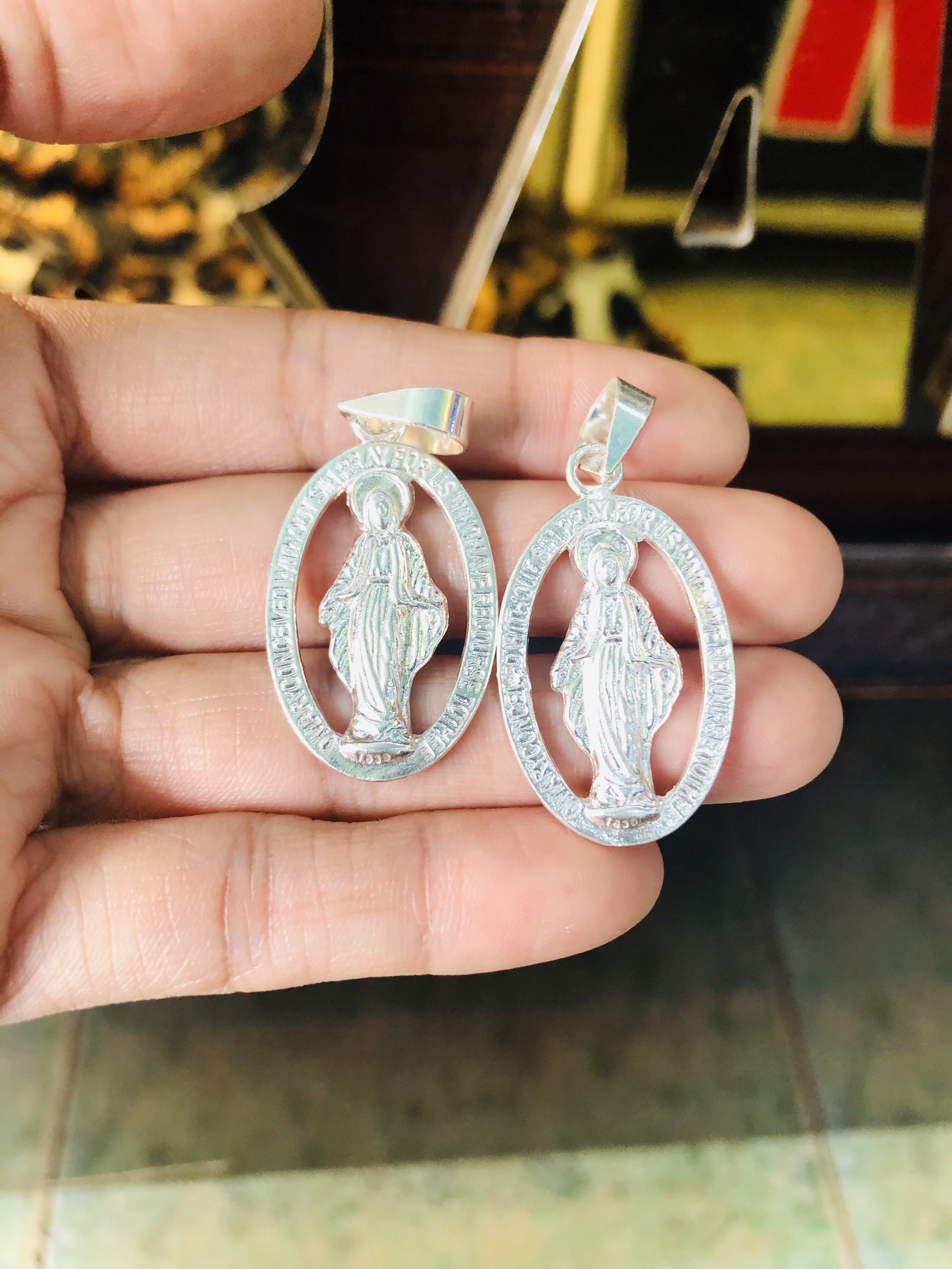 Mặt dây chuyền đức mẹ Maria bạc 925 - caraven silver