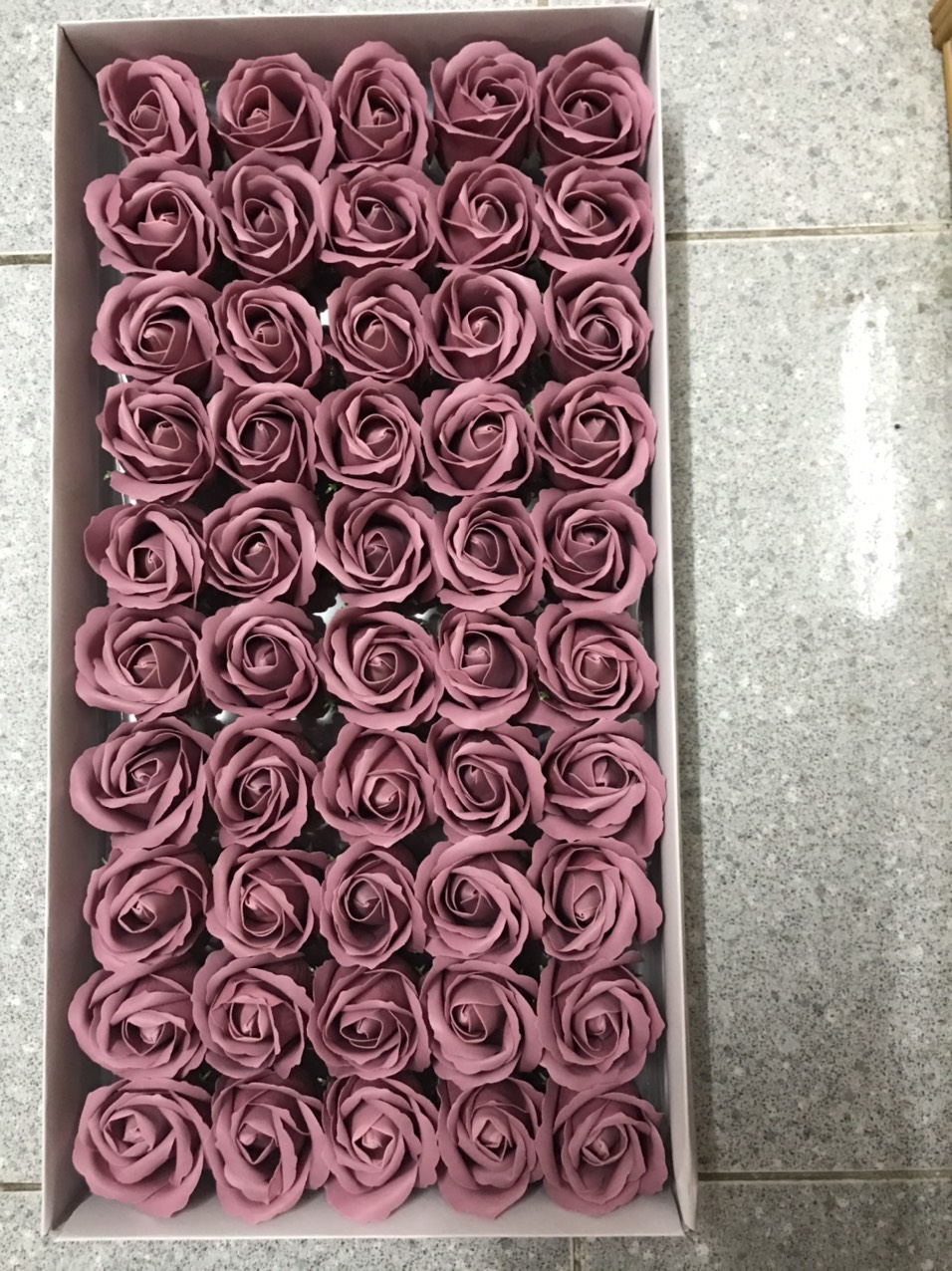 Hộp Hoa Sáp Thơm 4 Lớp 50 Đầu Bông