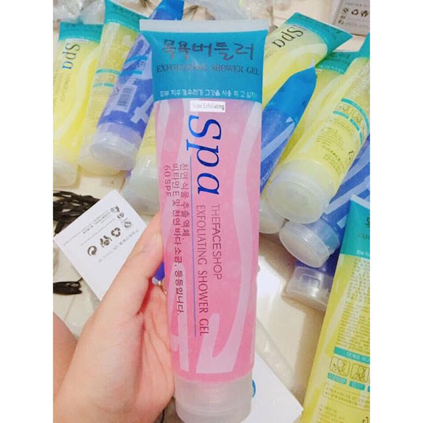 Kem tẩy da chết Spa Exfoliating Shower Gel