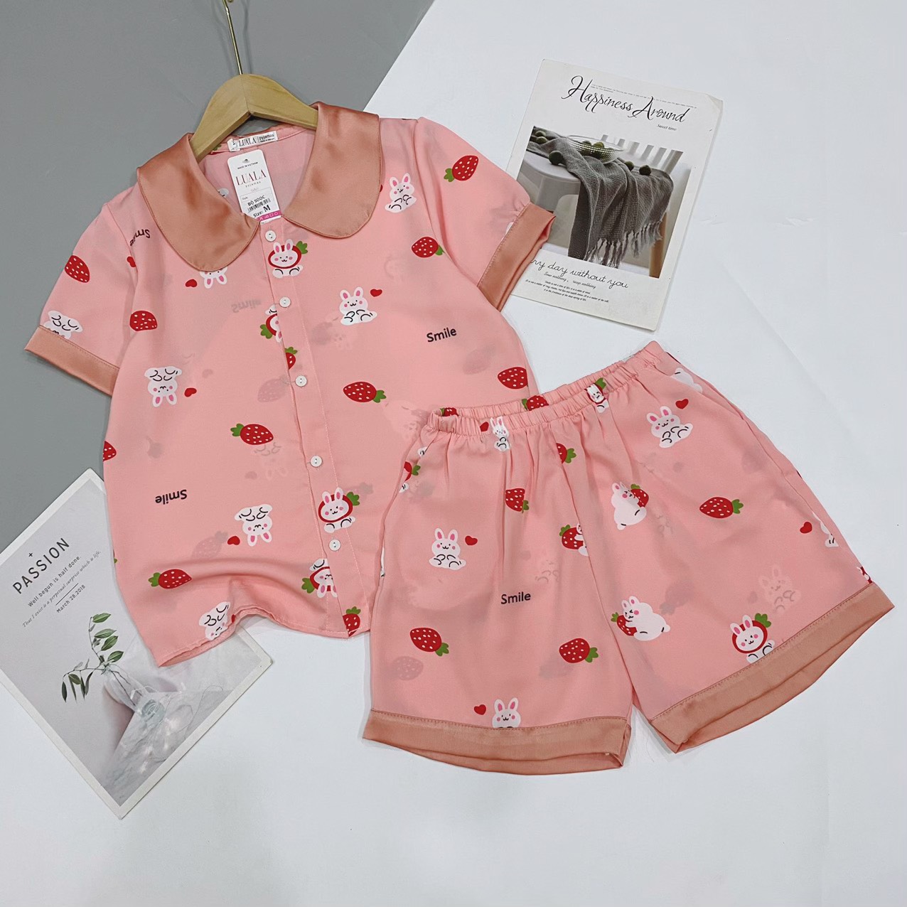 Bộ Pijama Cộc Đùi Lụa Cổ Tiểu Thư Bèo Siêu Xinh