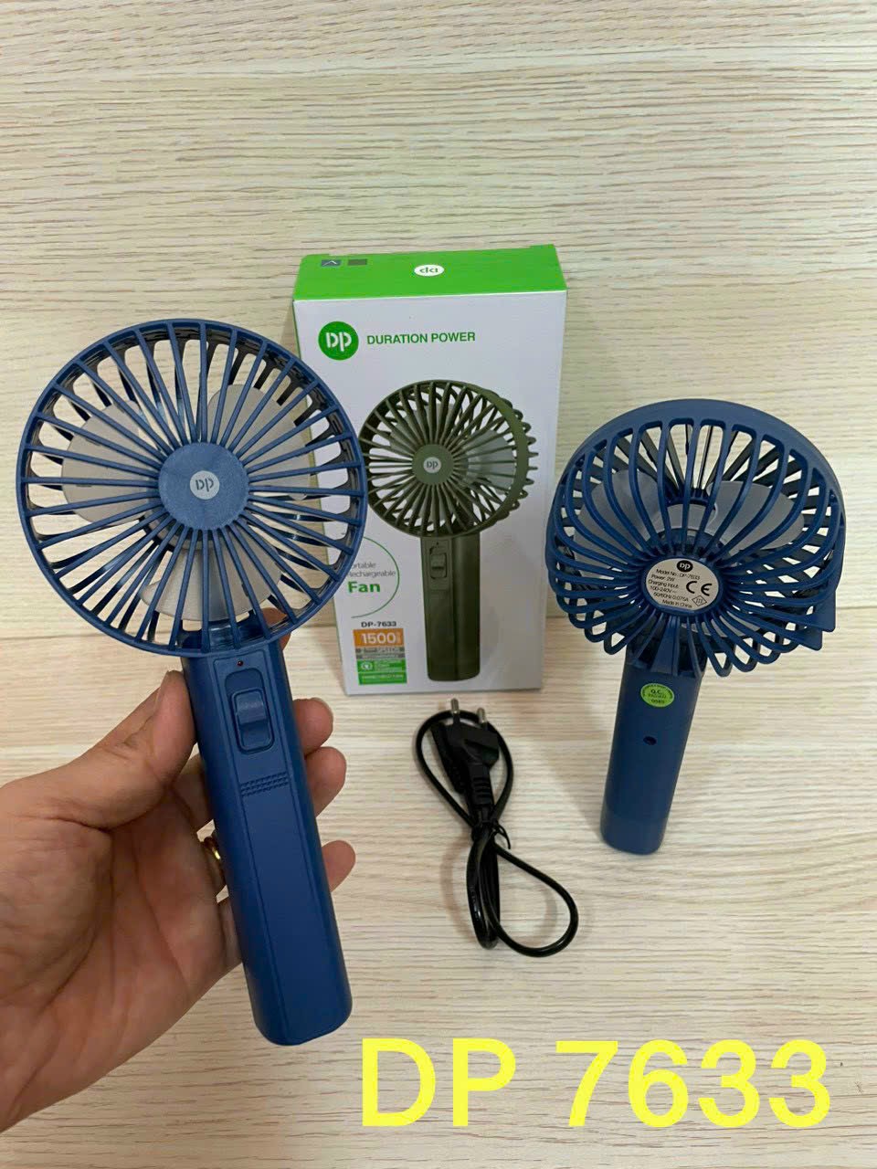 Quạt sạc mini cầm tay DP-7606