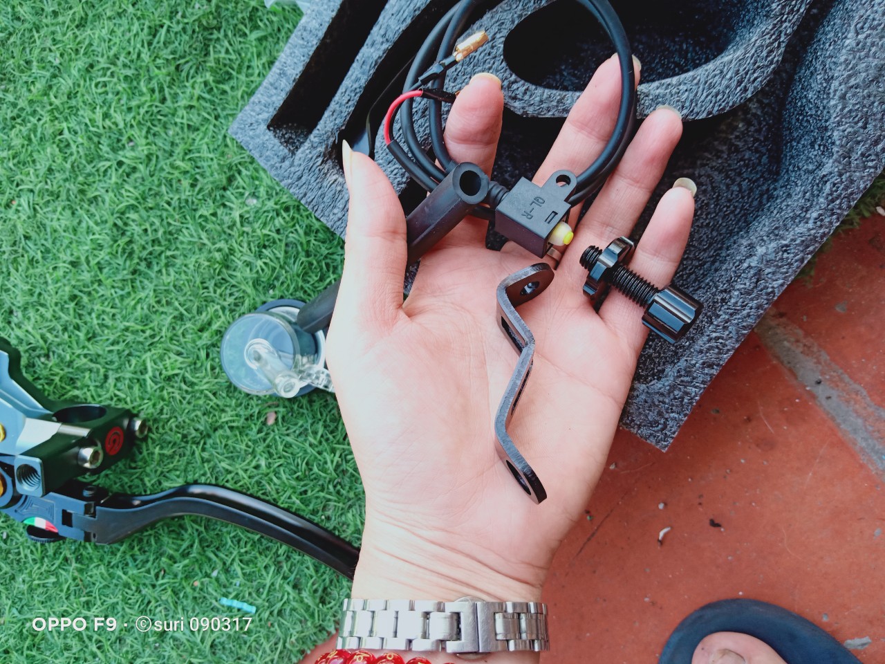 Tay thắng brembo 1 cặp full phụ kiện