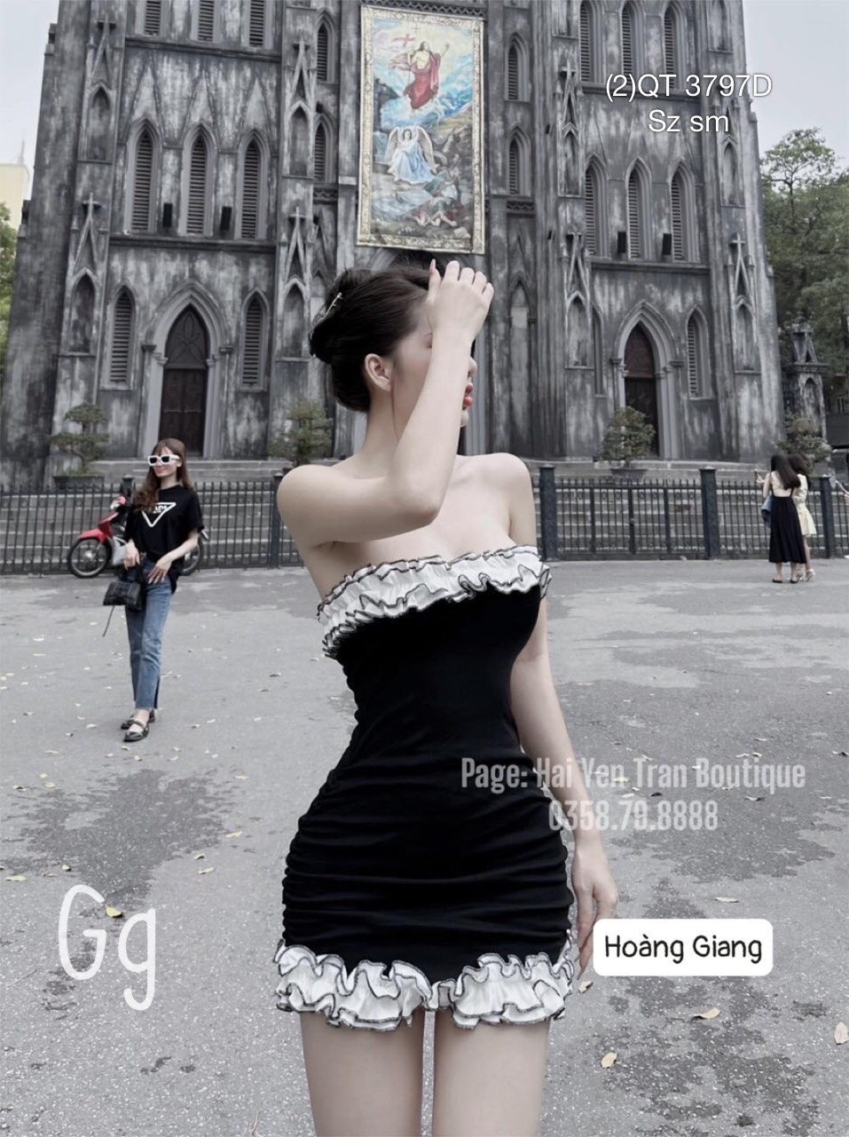 Đầm đen phối bèo trắng có mút ngực mặc siêu xinh ( Hình thật trải sàn)