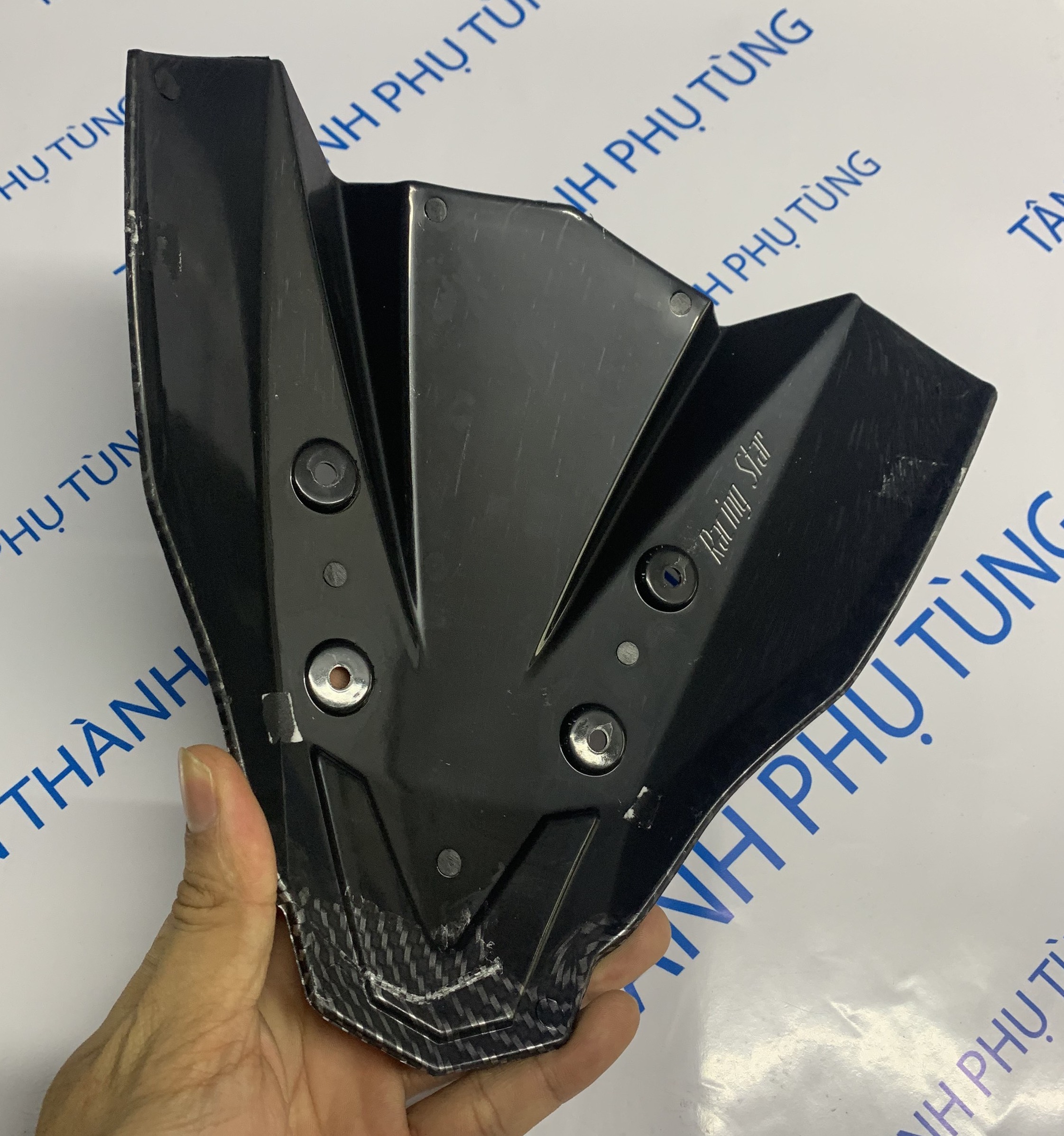 Mão Winner X Carbon kiểu sừng