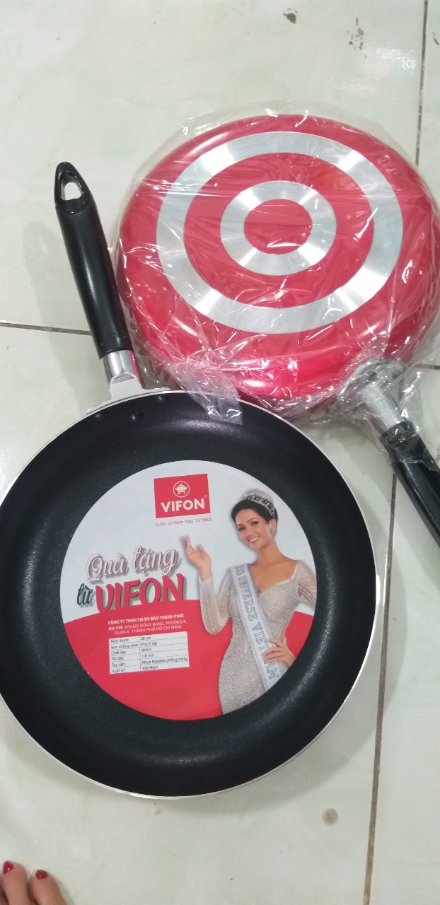 Chảo chống dính 26cm quà tặng Vifon