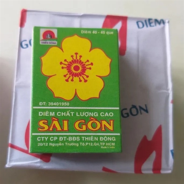 100 Hộp Diêm Quẹt Sài Gòn (1 cây = 10 lốc = 100 hộp)