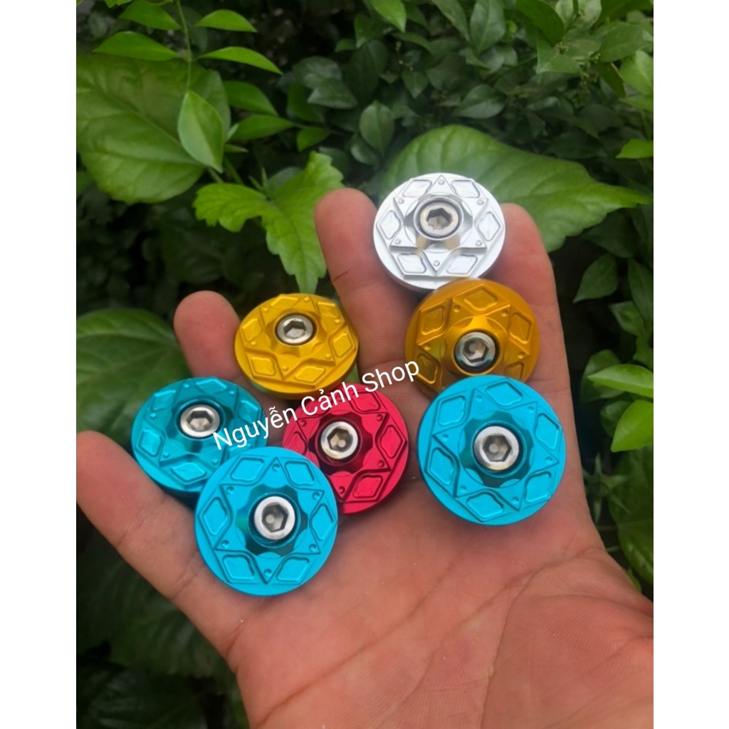 Cặp Gù nhôm CNC gắn các loại xe