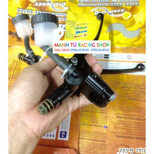 tay thắng dầu âm bên phải
