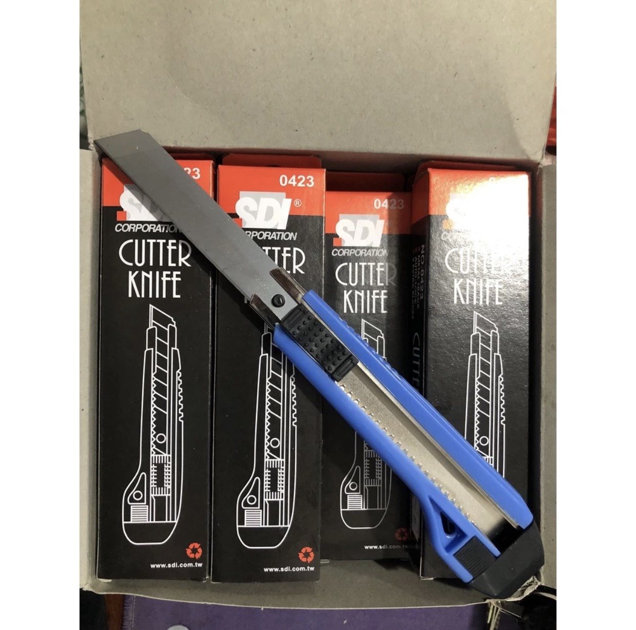 Dao Rọc Giấy SDI To 0423 Đẹp