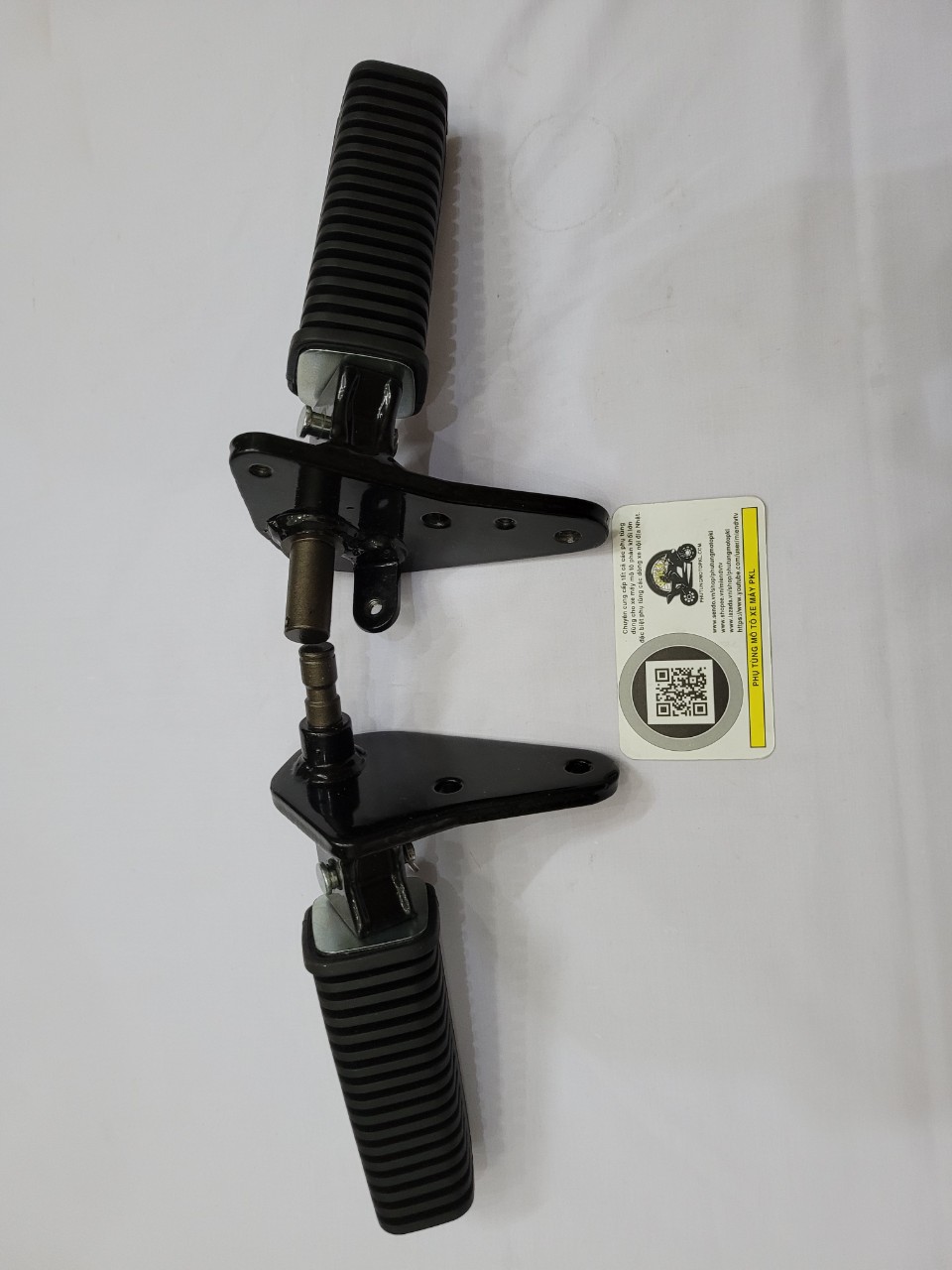 Gác chân trước suzuki gz150a gz125hs hàng nguyên bản giá 1 cặp