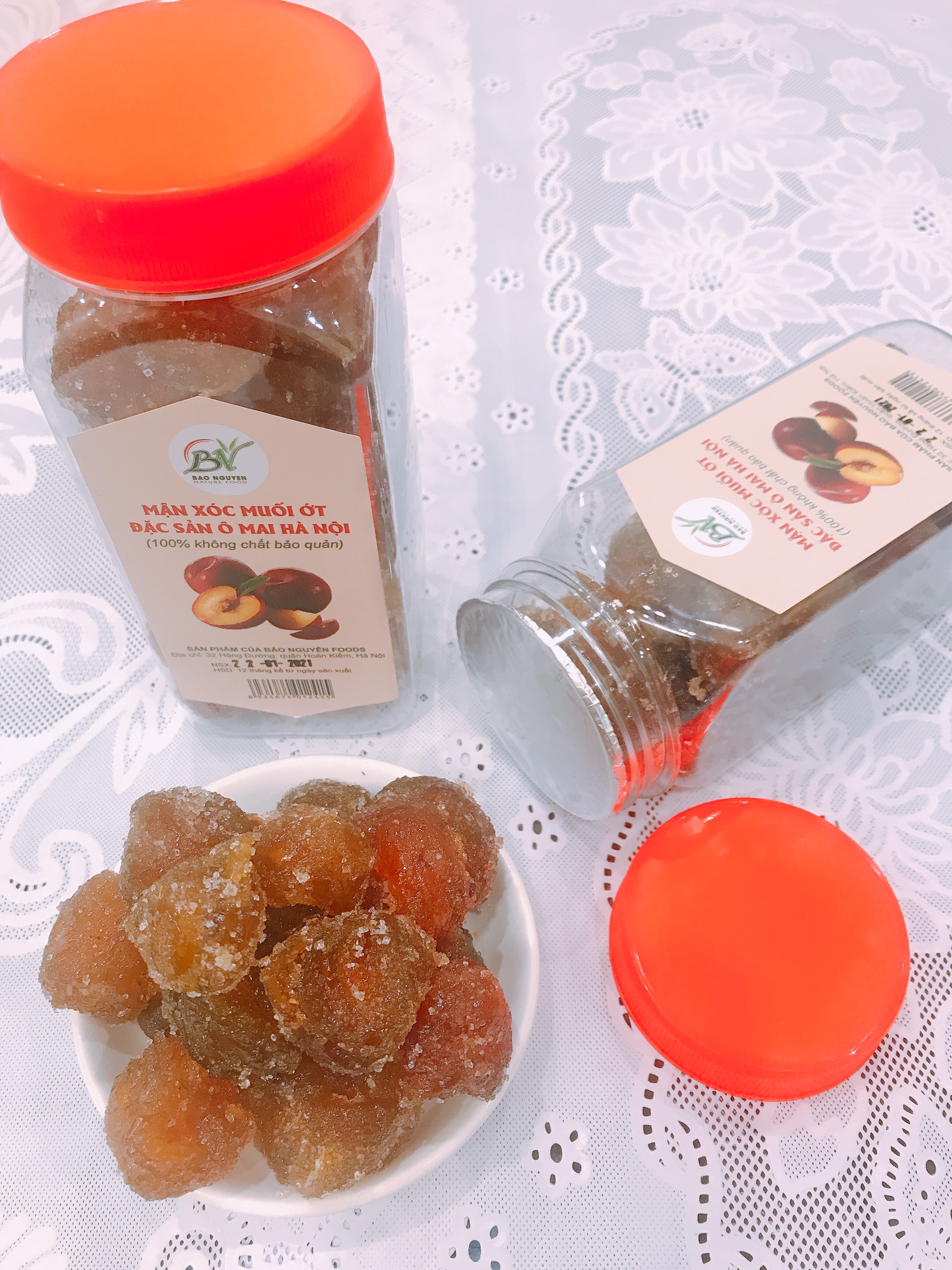 Hộp 400gr Mơ sấy xốc muối ớt (VIETFOOD)