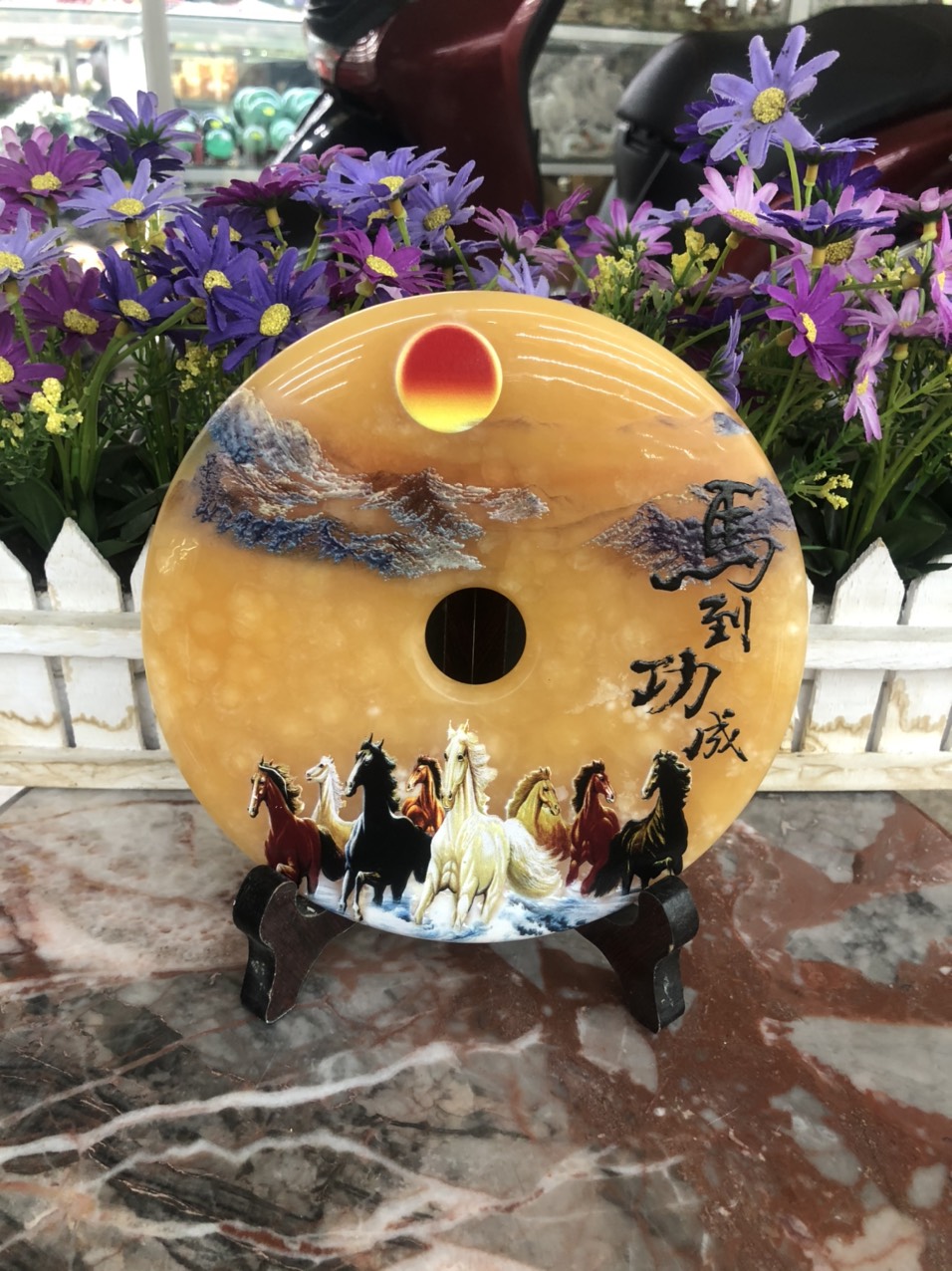 Đồng điếu đá bạch ngọc hình phật Di lặc - Đường kính 20 cm