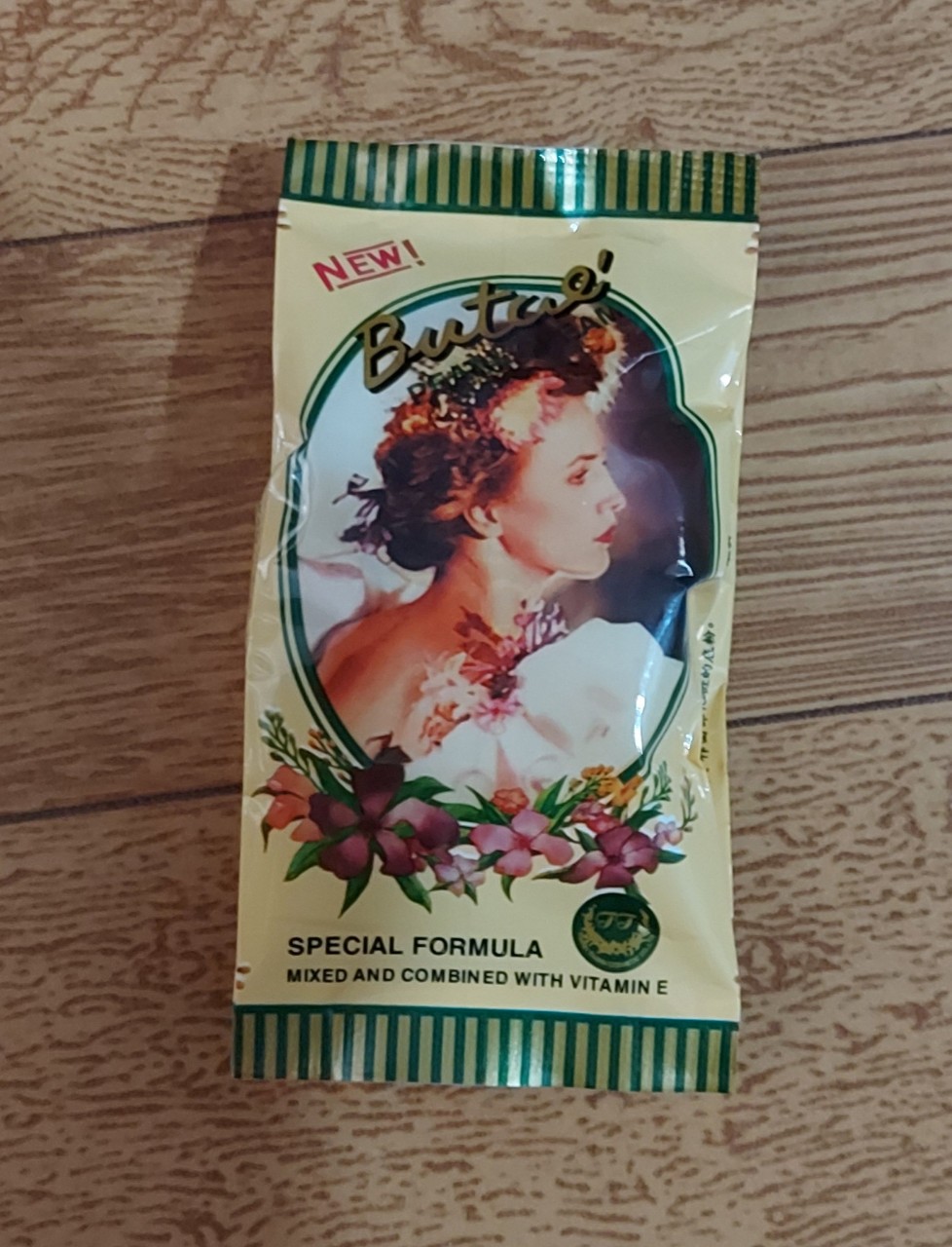kem arche mỹ (cô gái mỹ)
