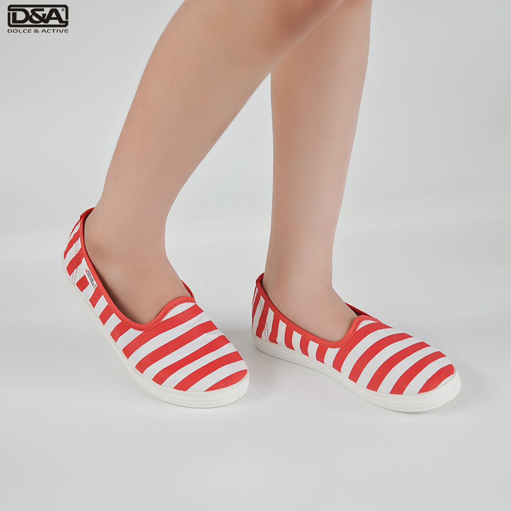 Giày slipom bé gái D&A EP G1936 kẻ đỏ