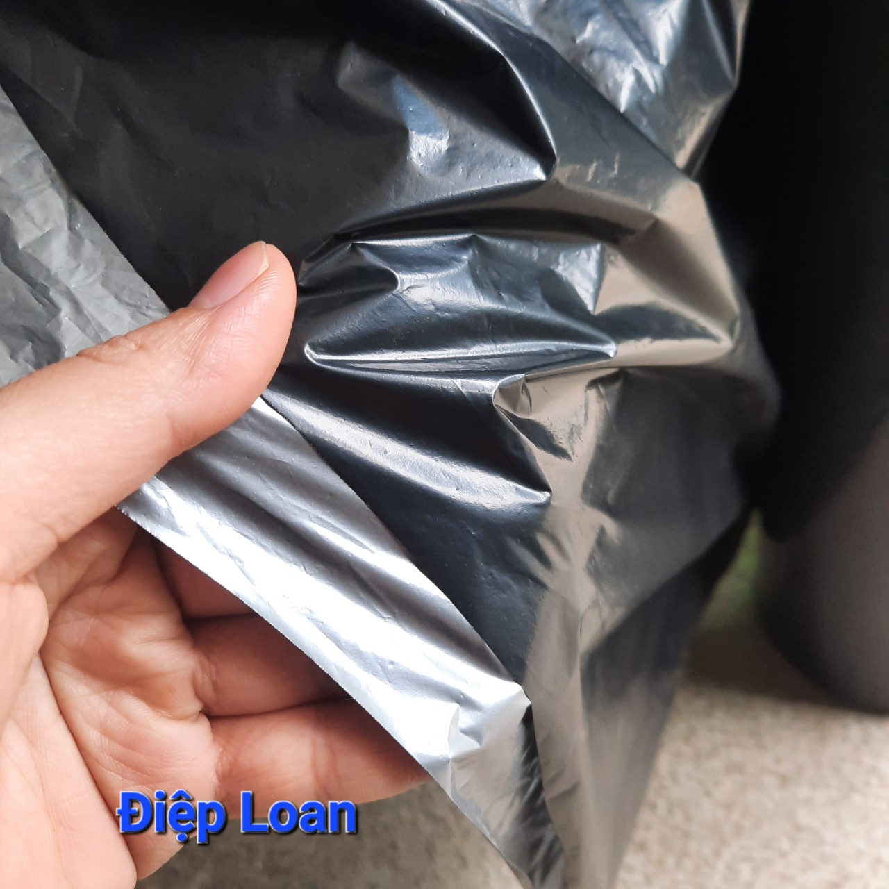 COMBO 20 Mét Màng phủ nông nghiệp, màng nilong đen che phủ đất trồng cây LOẠI  XỊN KHỔ RỘNG 1m4( 1,4 mét)