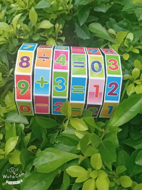 RUBIK TOÁN HỌC CHO BÉ