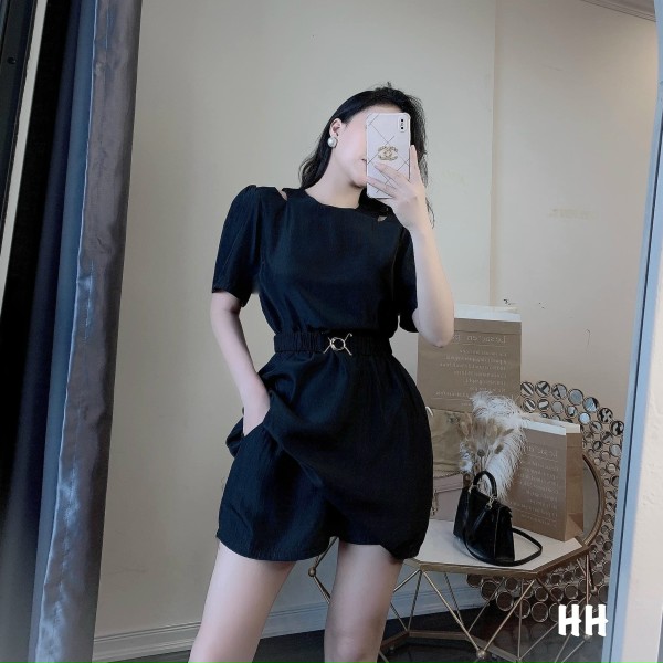 SÉT ÁO HỞ VAI MIX QUẦN SỌC KÈM ĐAI(VẢI THÔ ĐŨI QUẢNG CHÂU)