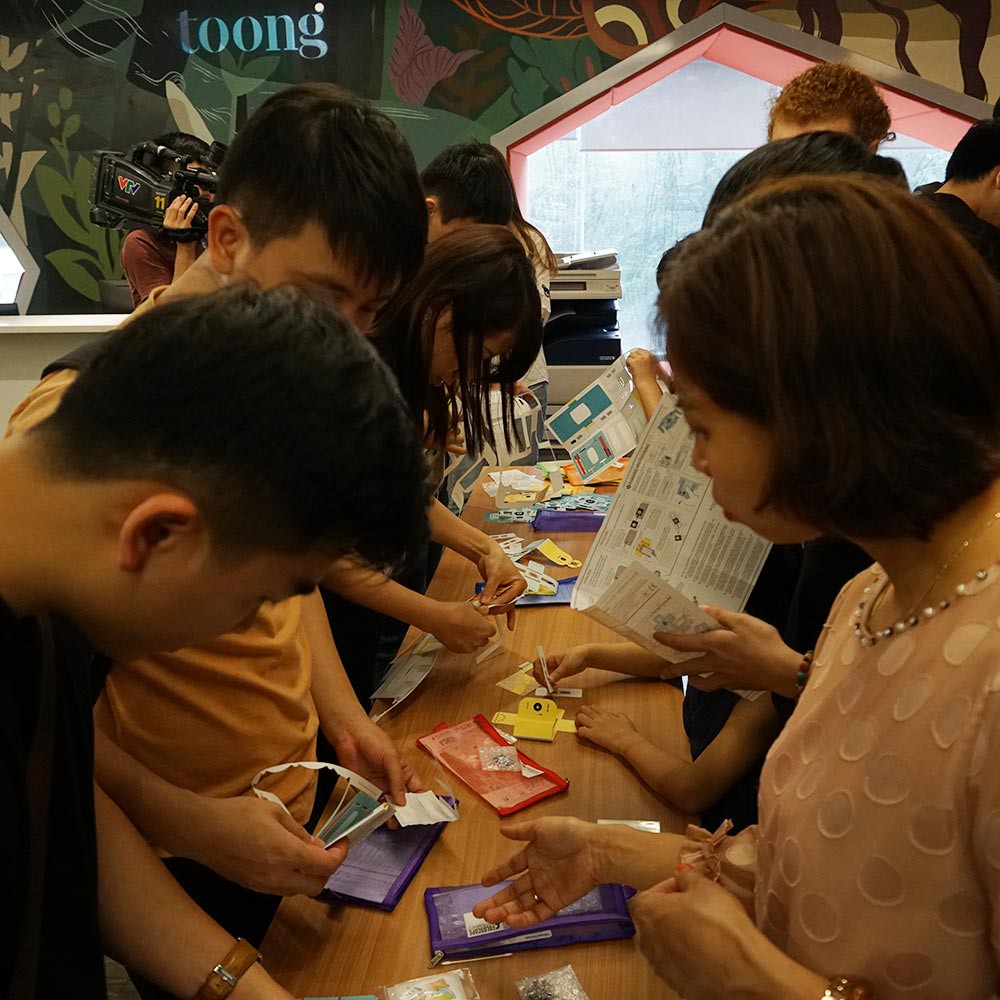 Kính Hiển Vi Giấy Foldscope - Khám phá vi thế giới diệu kỳ