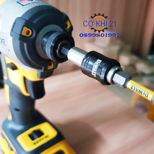 Đầu nối tô vít DEWALT
