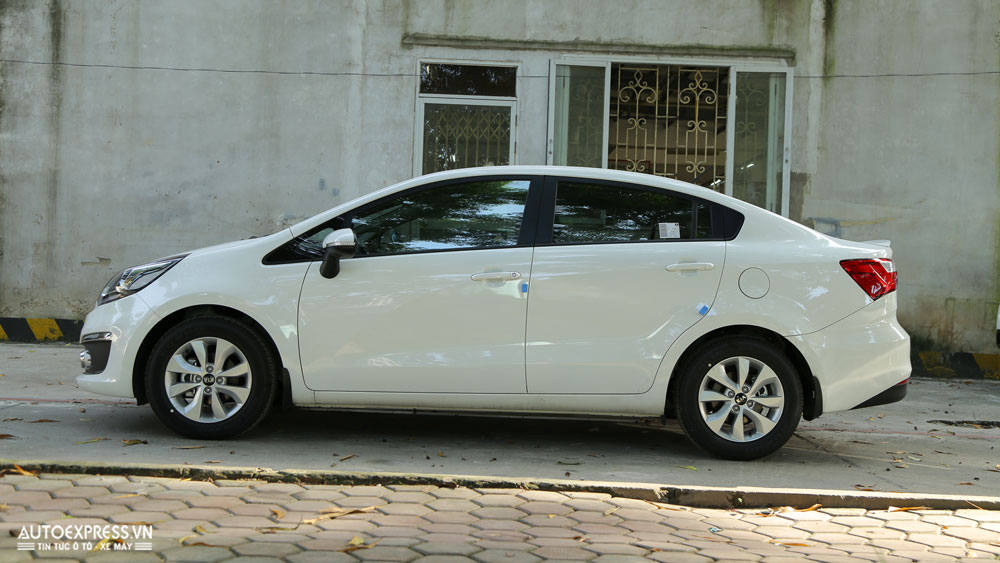 Mặt gương chiếu hậu Kia Rio 2010-2019