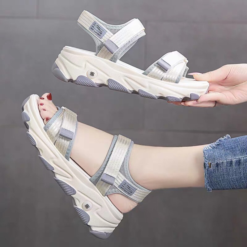 Dép sandal hai quai nữ độn đế gợn sóng mẫu mới 2020 có 3 màu (Xanh-Đen-Xám) TGS091 giá rẻ