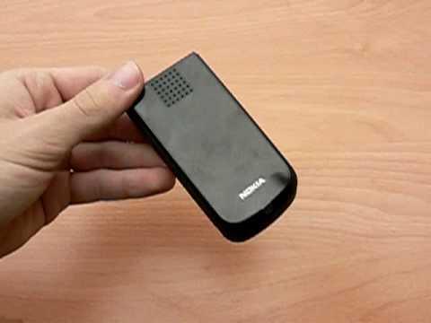 Nokia 2720 nắp gập sang trọng