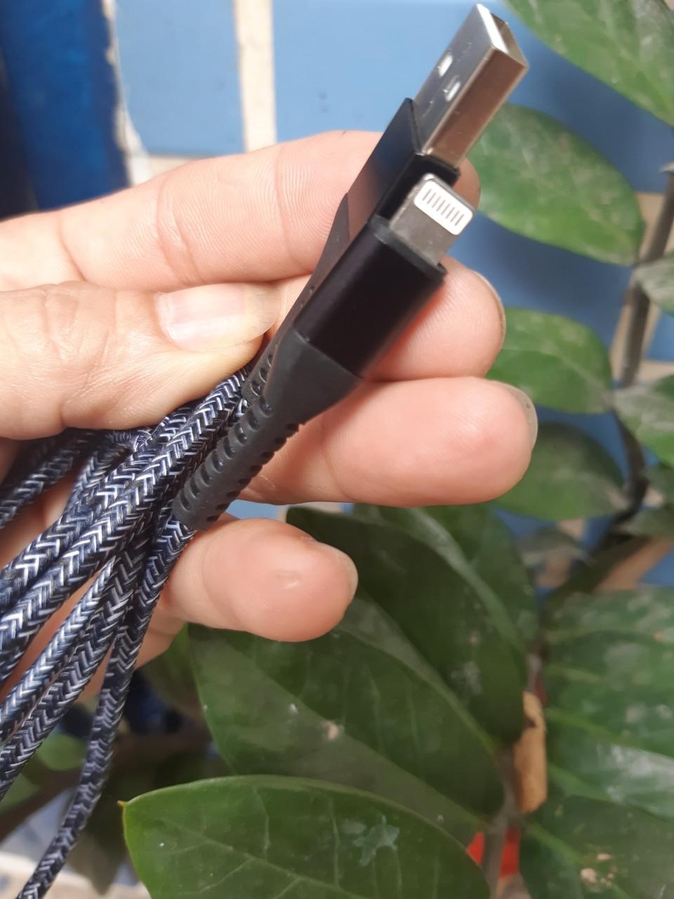 [HCM]Cáp sạc nhanh dây dù cho ip