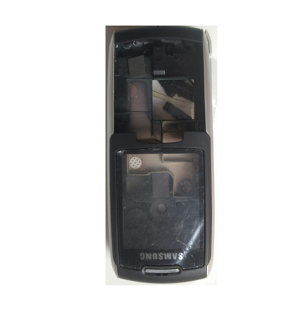 Vỏ Samsung X700 ( Có sườn - không phím )