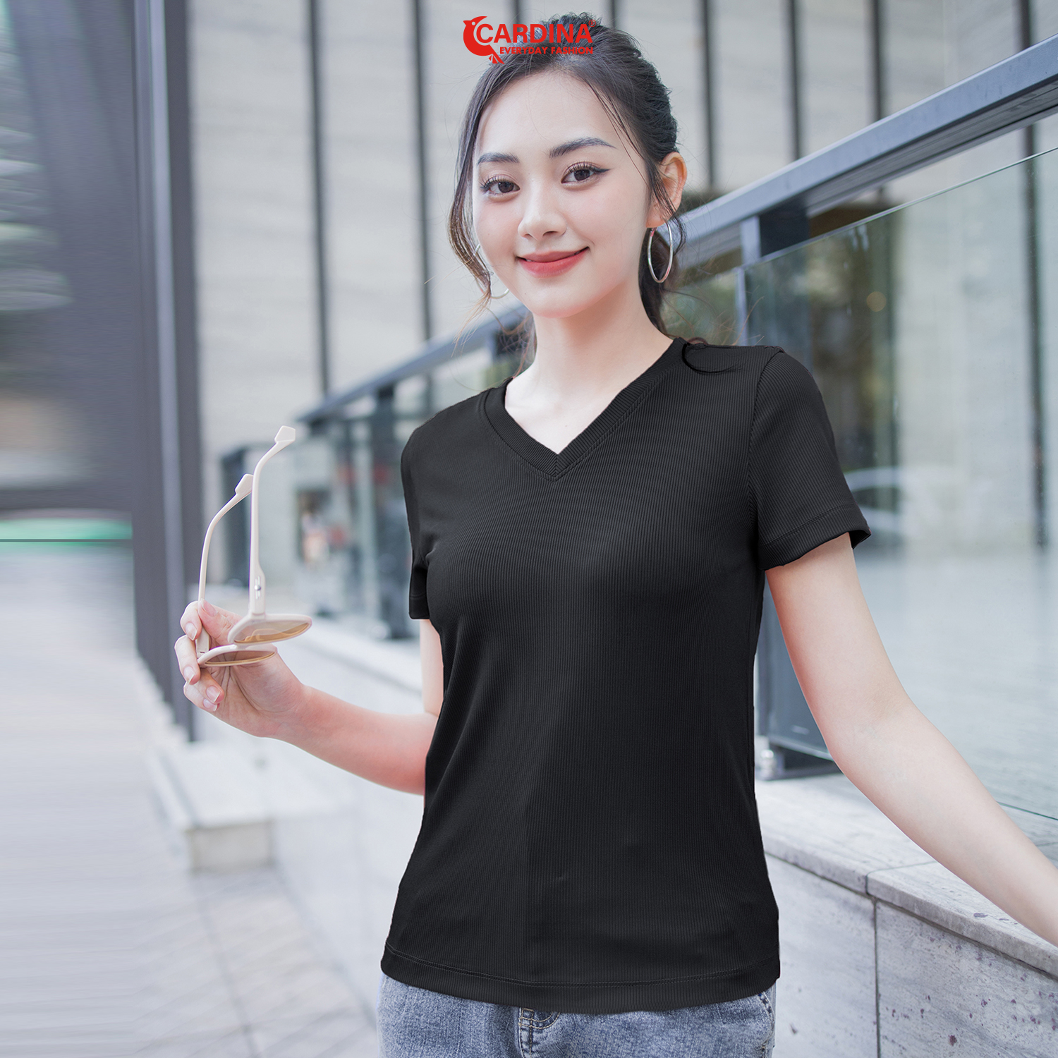 Áo thun nữ cardina chất tăm lạnh mềm mịn cổ tim tay cộc kiểu dáng basic 3af20 4afc07