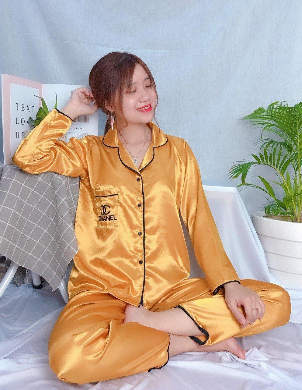 SÉT BỘ PHI BÓNG QUẦN DÀI TAY DÀI VẢI PHI BÓNG LỤA MÁT
