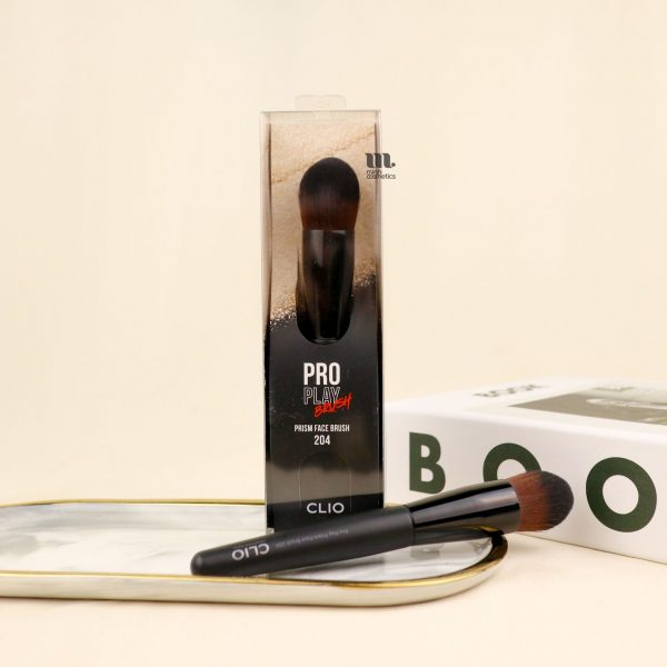Cọ trang điểm CLIO PRO PLAY PRISM FACE BRUSH 204
