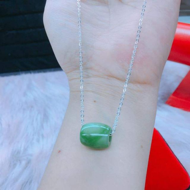 dây chuyền mặt lu xanh