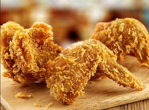 combo 4 cánh gà rán CP ngon tuyệt