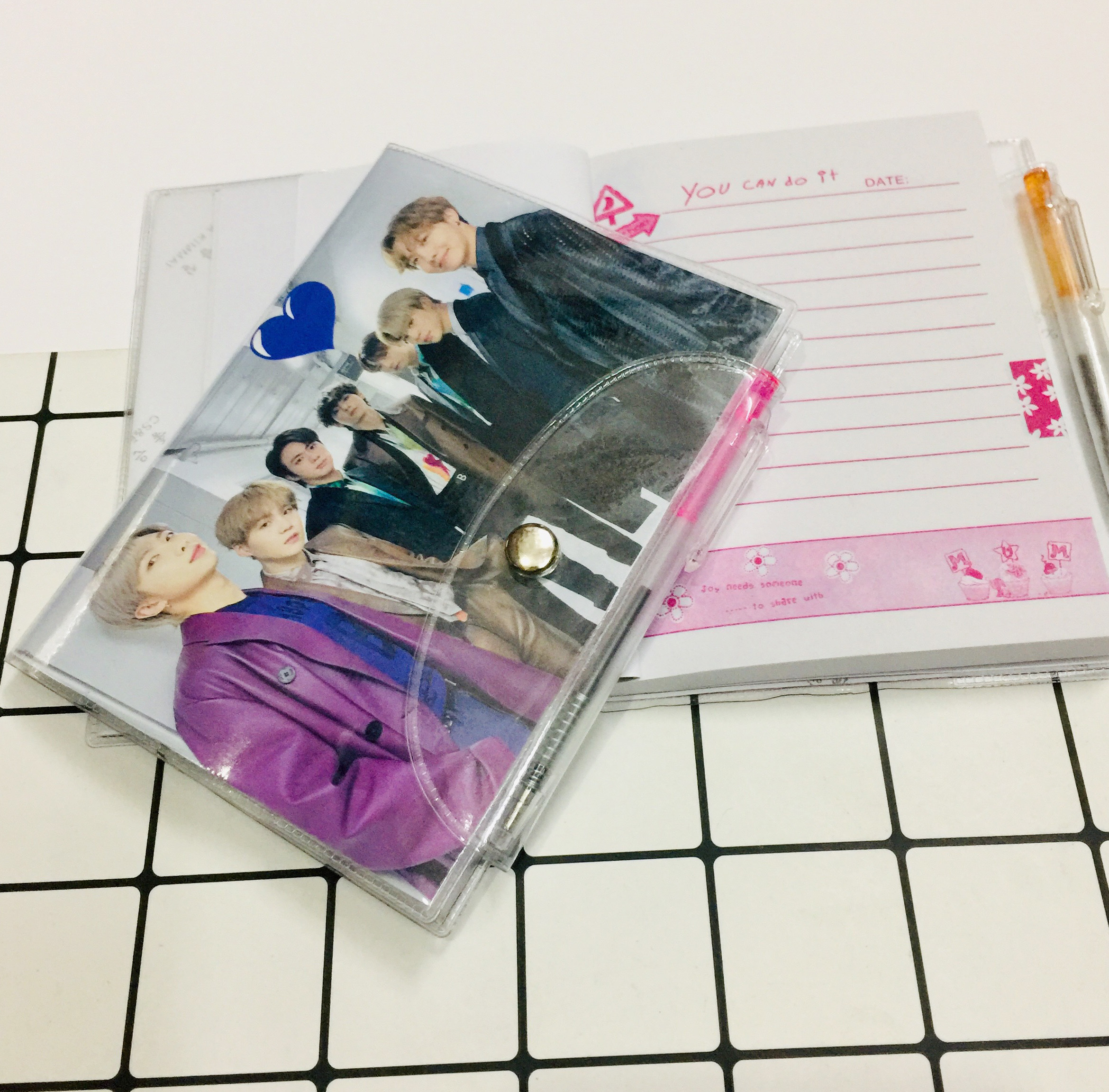SỔ TAY NHỎ KÈM BÚT BTS